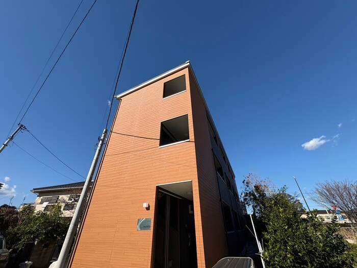 物件外観写真2　(外観写真)