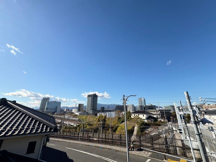 物件内観写真18　(室内からの展望)