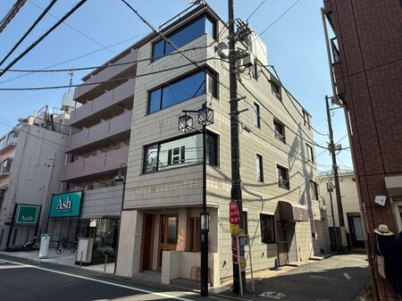 エクセルサカエ外観写真