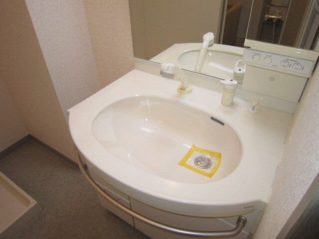 物件内観写真10　(洗面)