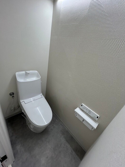 物件内観写真11　(トイレ)