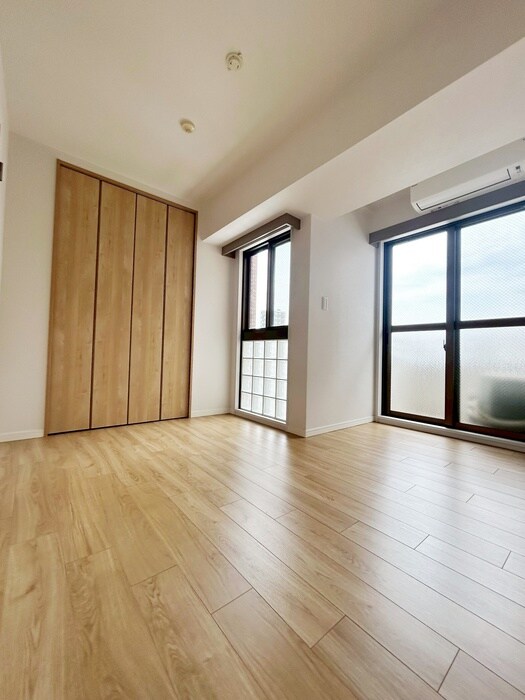 物件内観写真11　(居室)