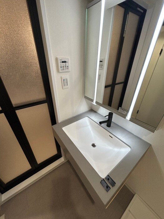 物件内観写真14　(洗面)