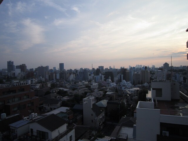 物件内観写真15　(室内からの展望)