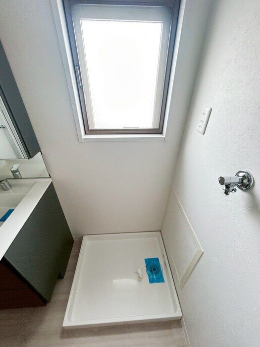 物件内観写真19　(洗濯機置場)