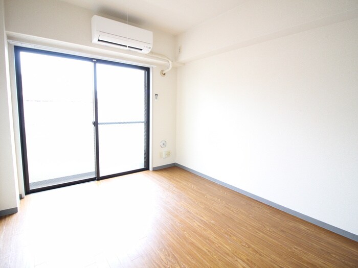 物件内観写真17　(居室)