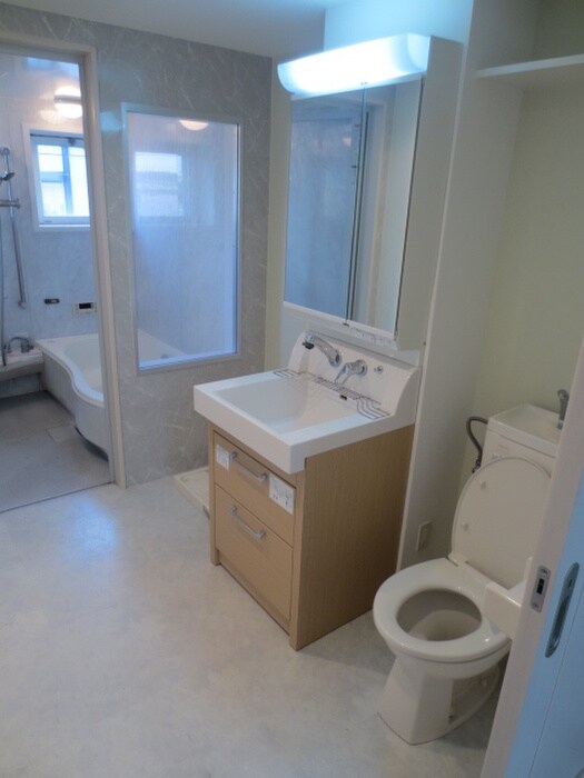 物件内観写真10　(洗面)