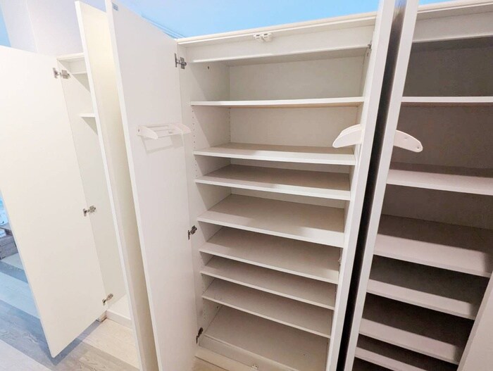 物件内観写真20　(靴箱)