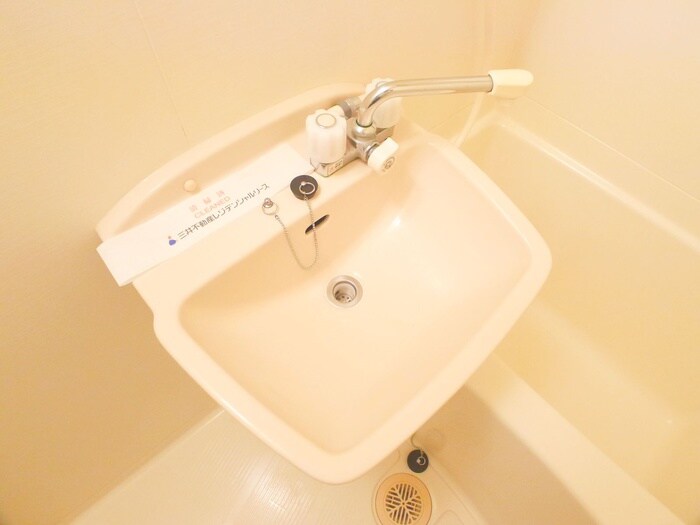 物件内観写真10　(洗面)