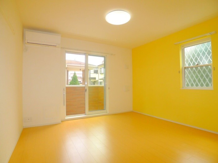 物件内観写真10　(居室)