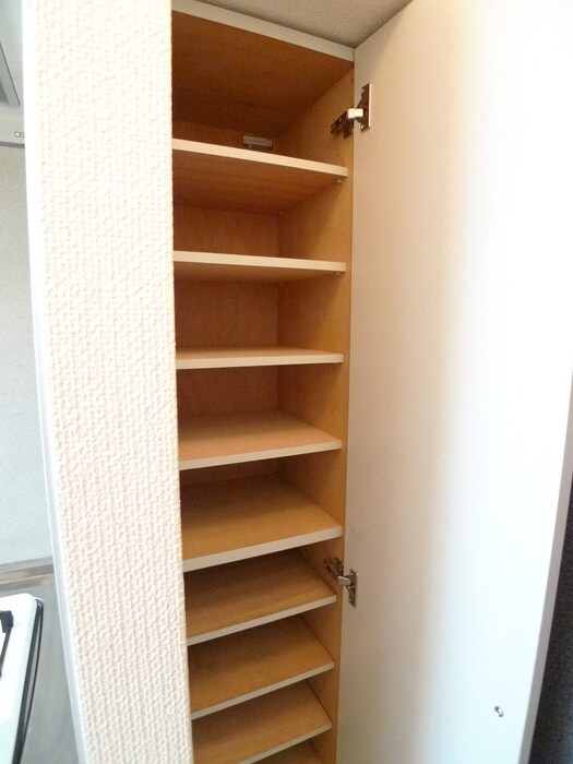 物件内観写真18　(靴箱)