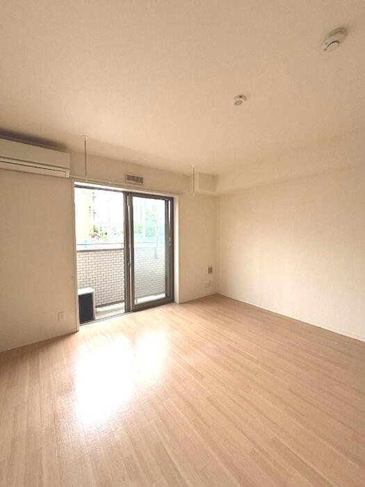 物件内観写真11　(居室)