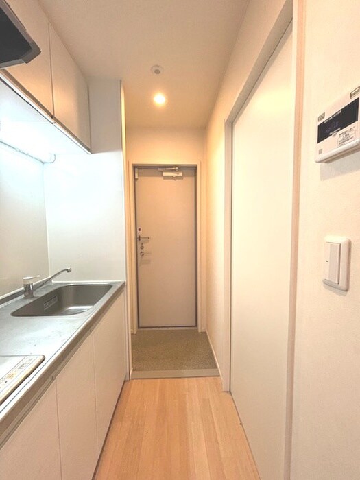 物件内観写真14　(玄関)