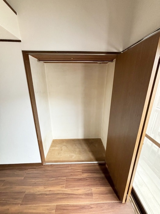 物件内観写真12　(収納)