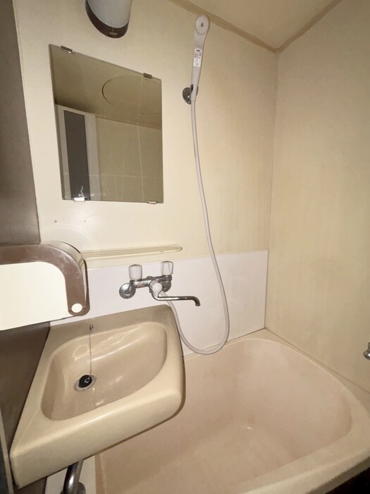 物件内観写真16　(洗面)