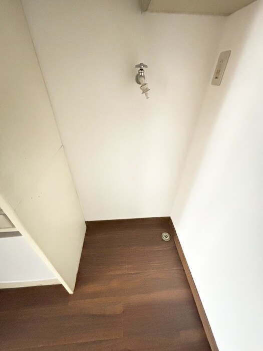 物件内観写真19　(洗濯機置場)