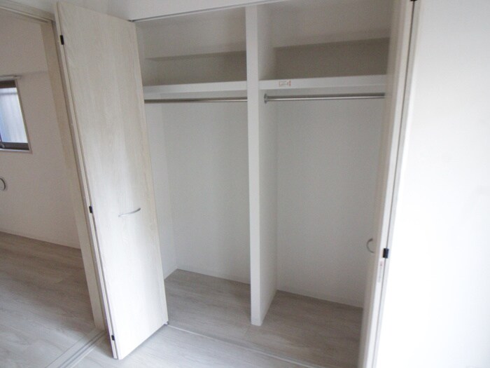 物件内観写真11　(収納)