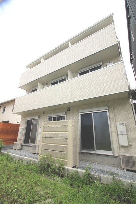 物件外観写真6　(外観写真)