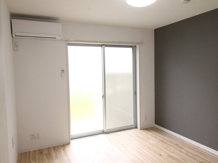 物件内観写真22　(居室)