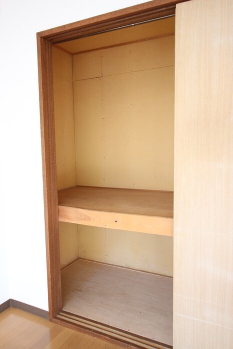 物件内観写真8　(収納)