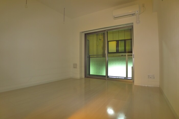 物件内観写真18　(室内からの展望)