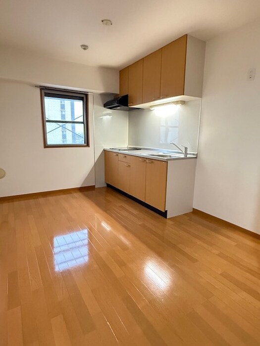 物件内観写真5　(居室)