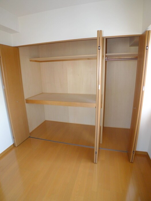 物件内観写真9　(収納)