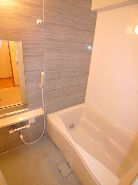 物件内観写真11　(バス／シャワールーム等)