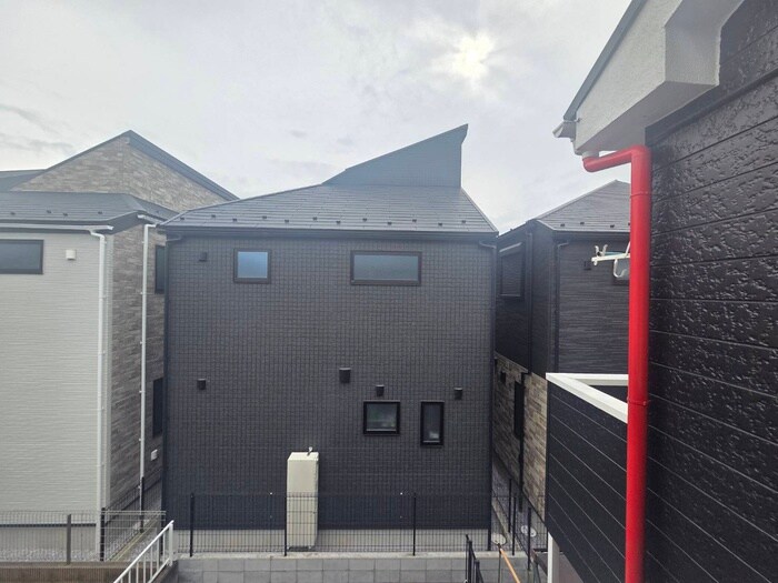 物件内観写真14　(室内からの展望)