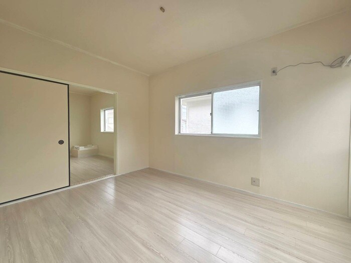 物件内観写真19　(居室)
