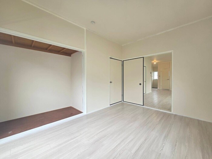 物件内観写真21　(居室)