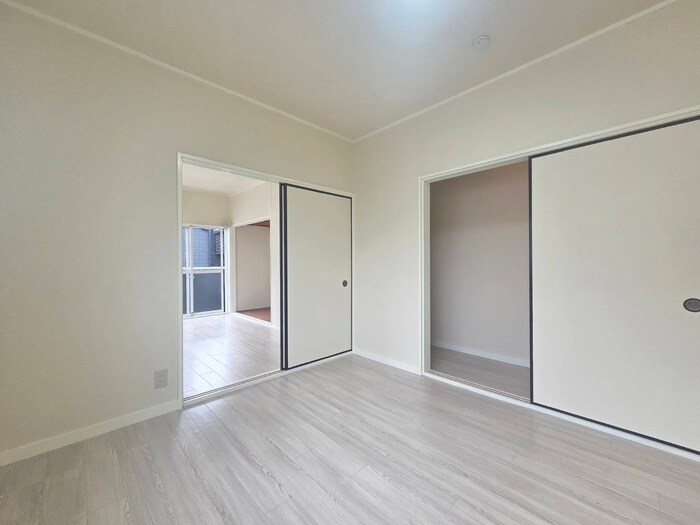 物件内観写真22　(居室)