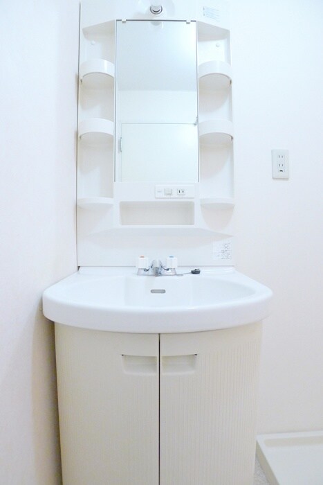 物件内観写真12　(洗面)