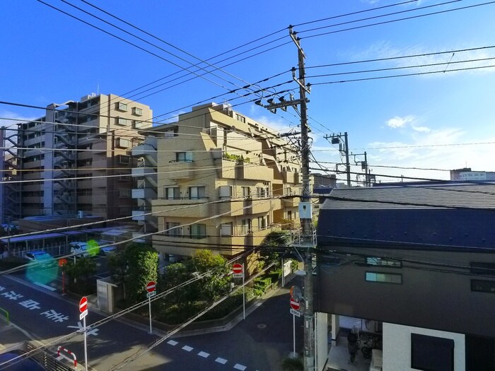 物件内観写真19　(室内からの展望)