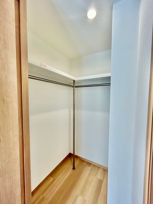 物件内観写真10　(収納)