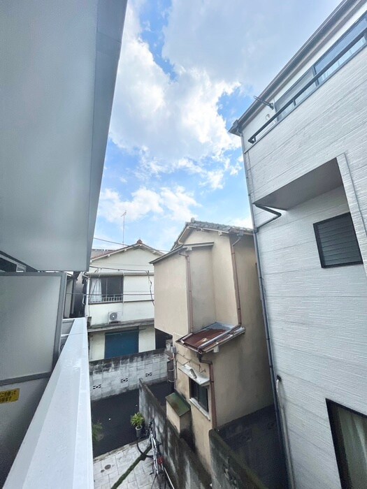 物件内観写真15　(室内からの展望)