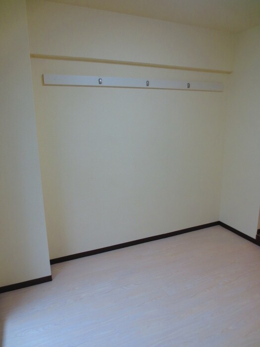 物件内観写真13　(居室)