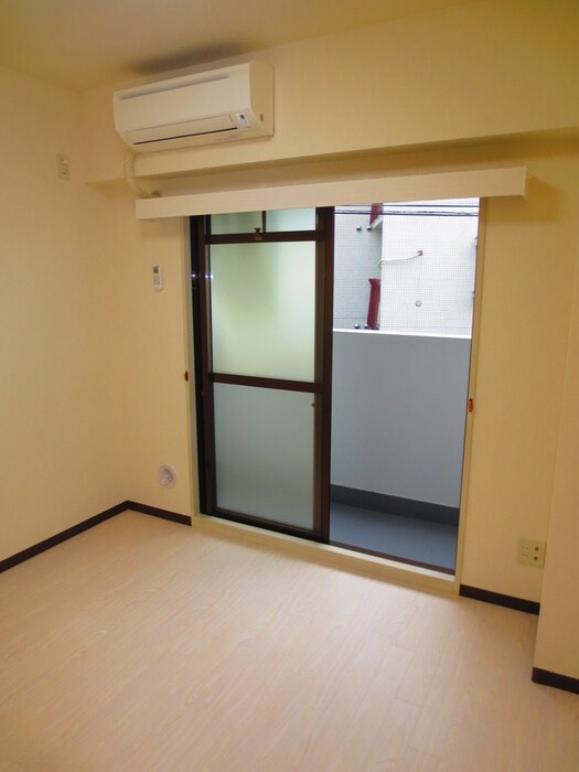 物件内観写真15　(居室)