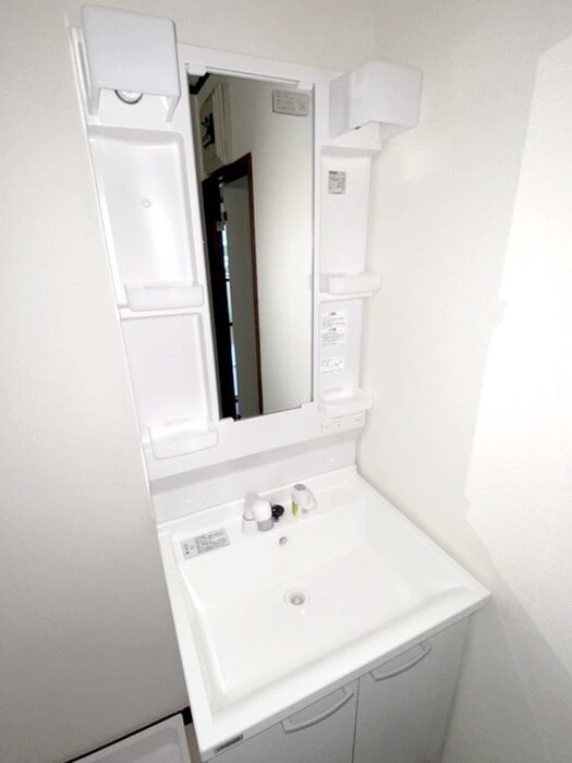 物件内観写真9　(洗面)