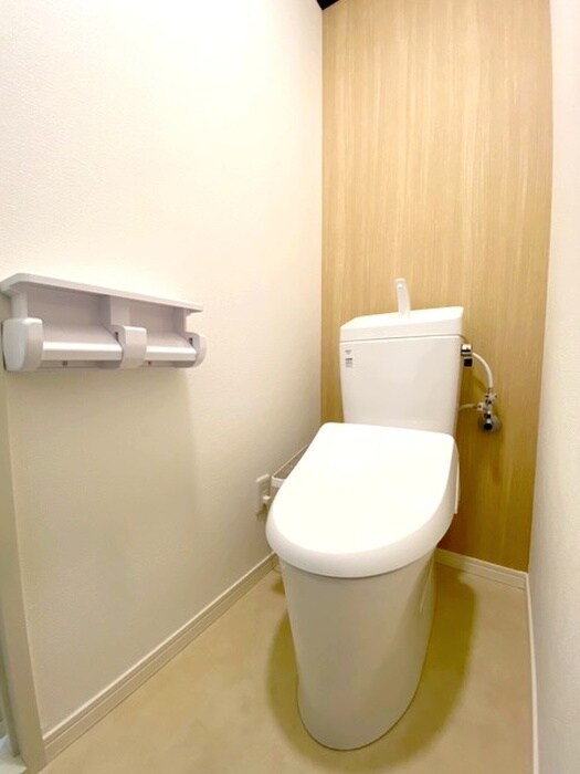 物件内観写真12　(トイレ)