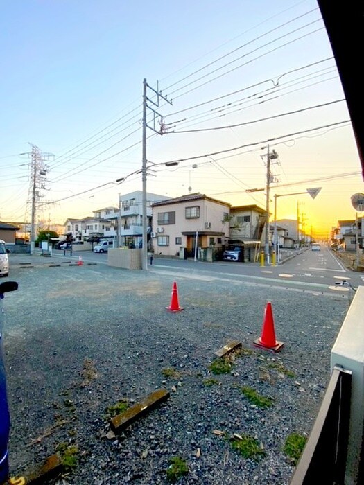 物件内観写真19　(室内からの展望)