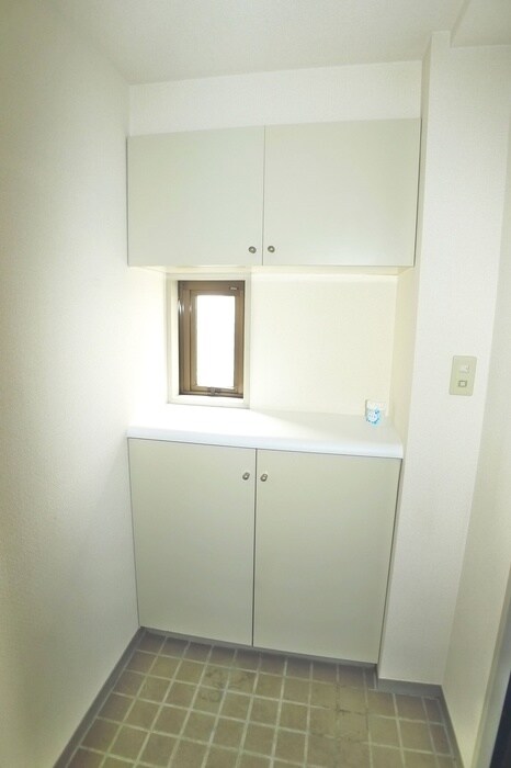 物件内観写真8　(靴箱)