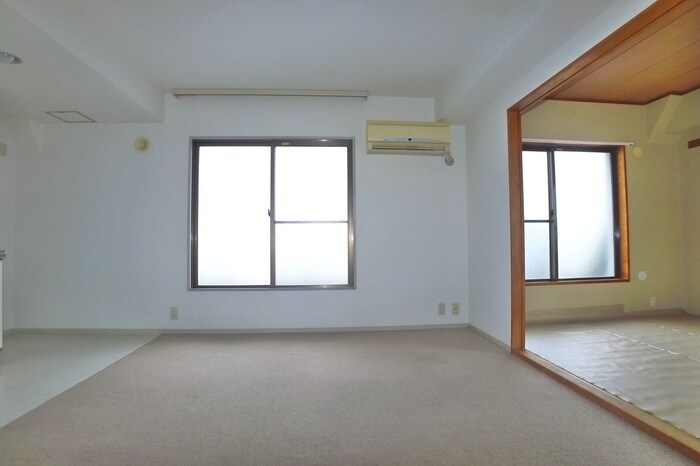 物件内観写真18　(居室)