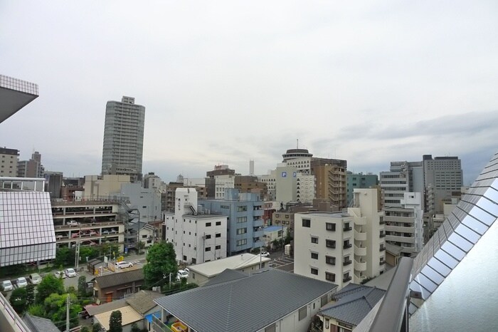 物件内観写真22　(室内からの展望)