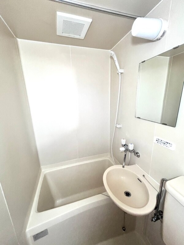 バス／シャワールーム等