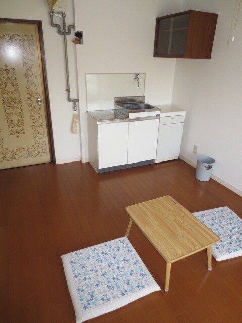 物件内観写真9　(居室)