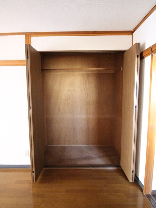物件内観写真10　(収納)