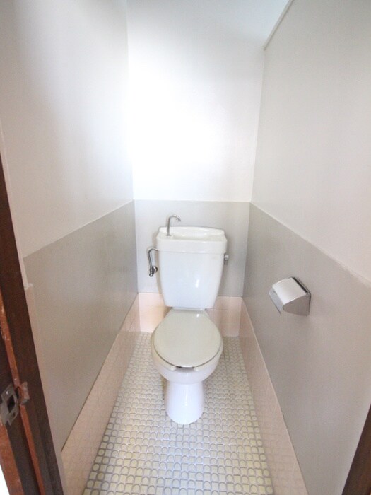 物件内観写真15　(トイレ)