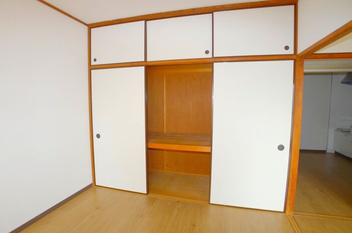 物件内観写真9　(収納)