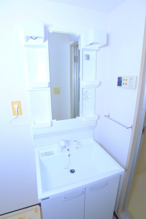 物件内観写真12　(洗面)